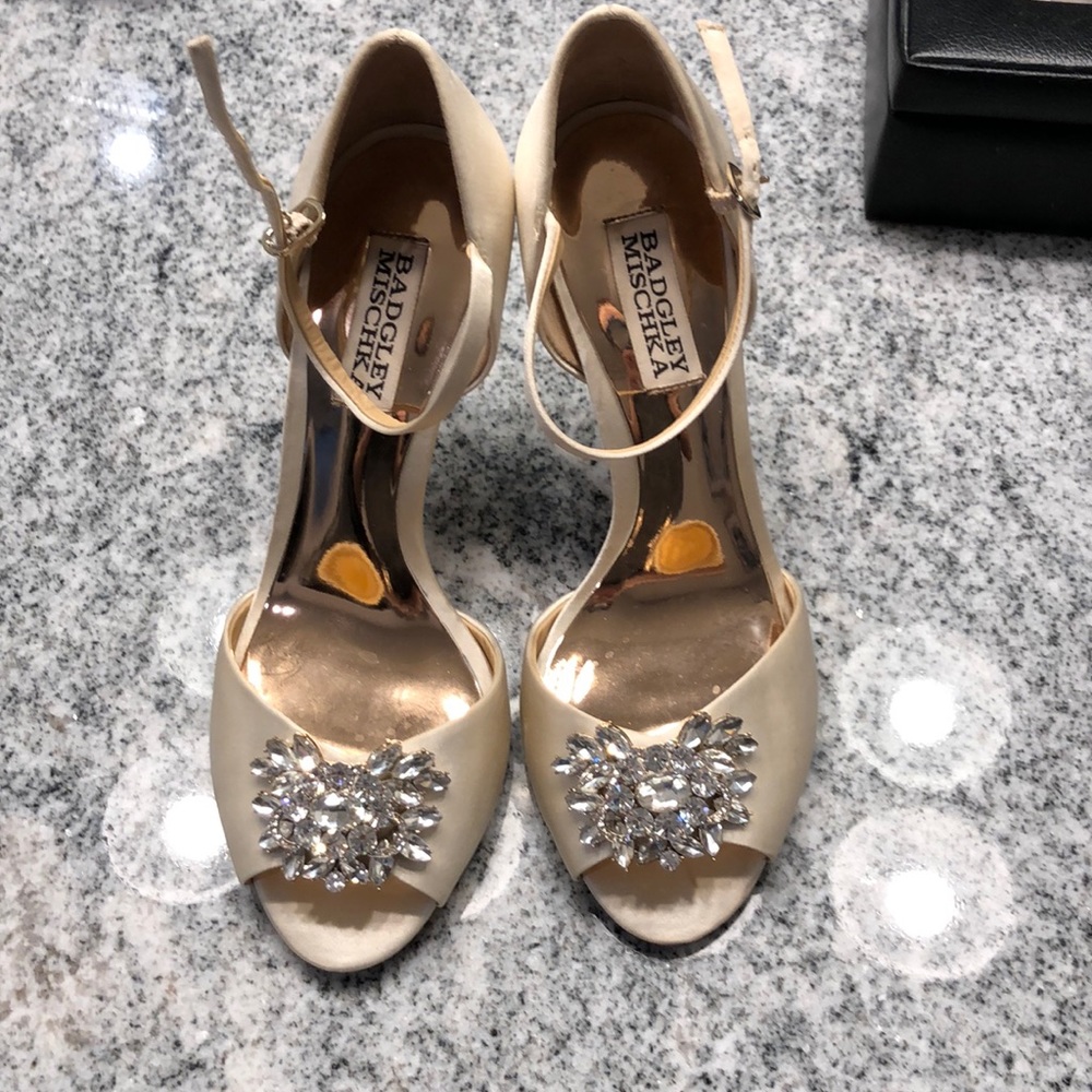Badgley Mischka shoes